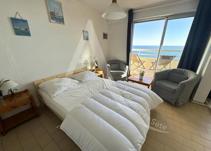 40 M², 1ere Ligne Mer, Dernier Etage Avec Ascenseur Sète